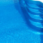 Nettoyer sa piscine : 10 erreurs à ne pas faire